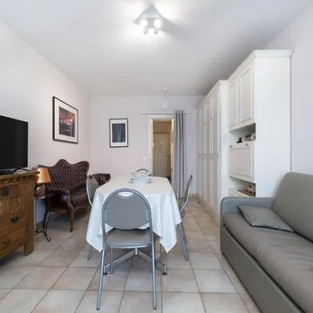 In Coastal Belgium With Sea Views Middelkerke