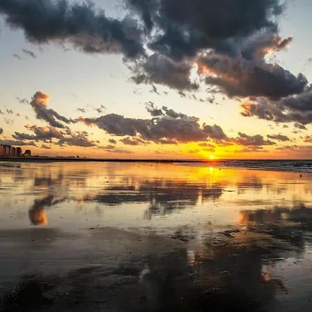 Apartamento In Coastal Belgium With Sea Views Middelkerke