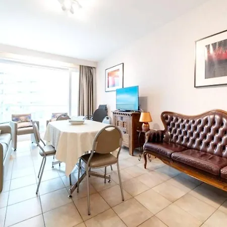 Apartamento In Coastal Belgium With Sea Views *